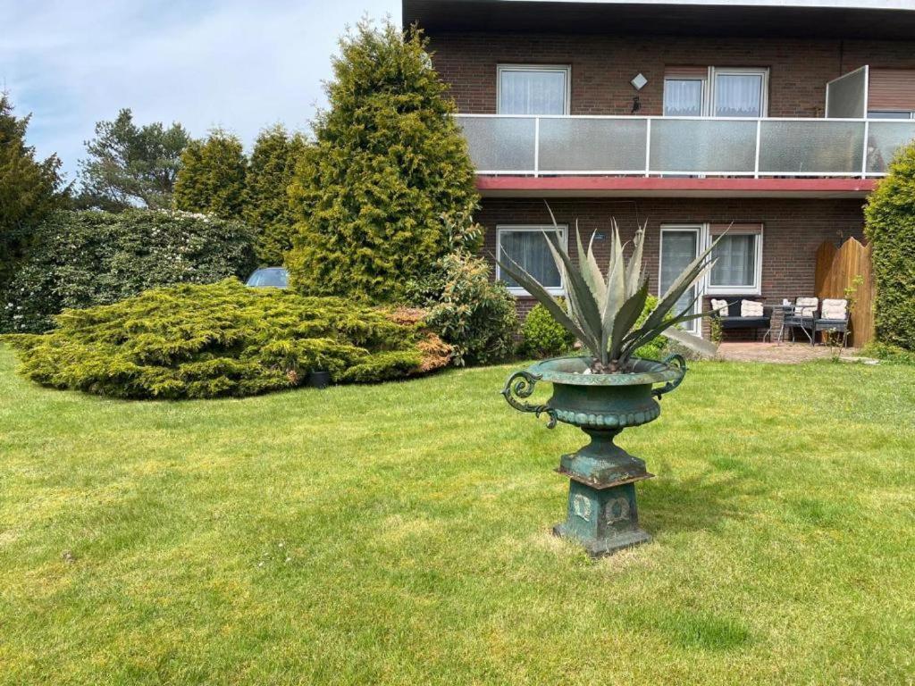 White Blossom- Ferienwohnung Am Asreg Bad Zwischenahn Exterior foto